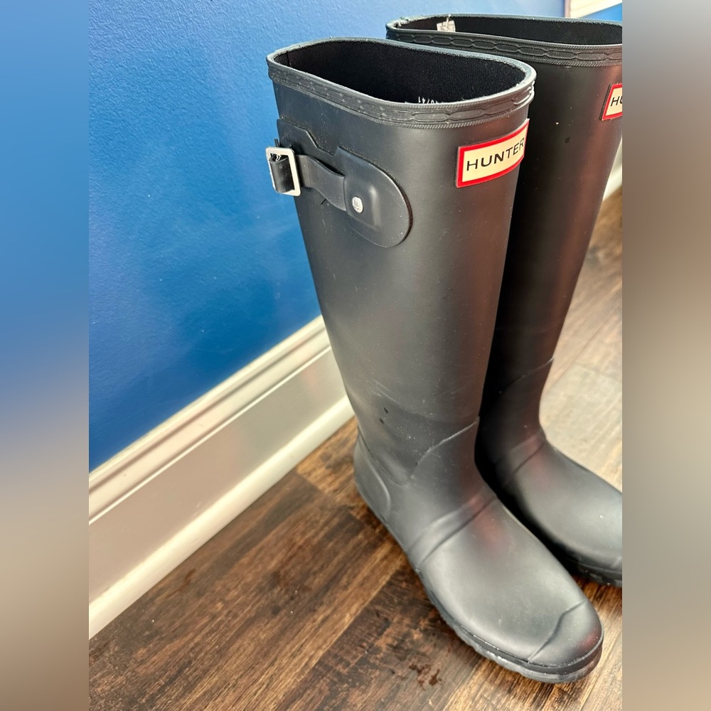 Hunter Original Tall Rainboot (Women,) 9M, Navy Matte - Picture 3 of 16